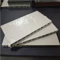 Panèl ignifuje aliminyòm siwo myèl pou plafon